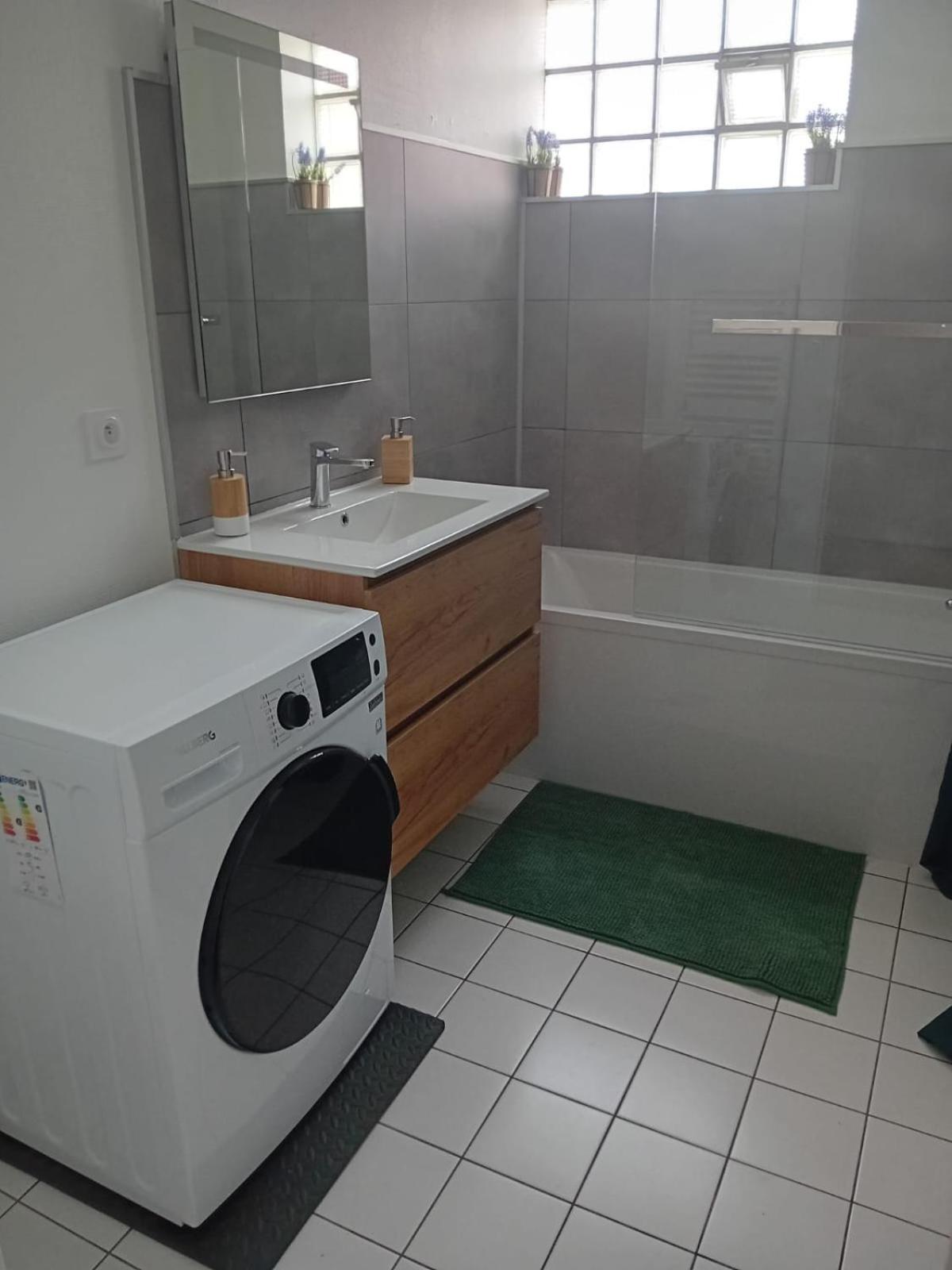 L'Eden De Chartres Apartment Екстериор снимка